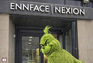 Даже Гринч не удержался